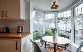 Ty Llwyd Apartments - Poppit